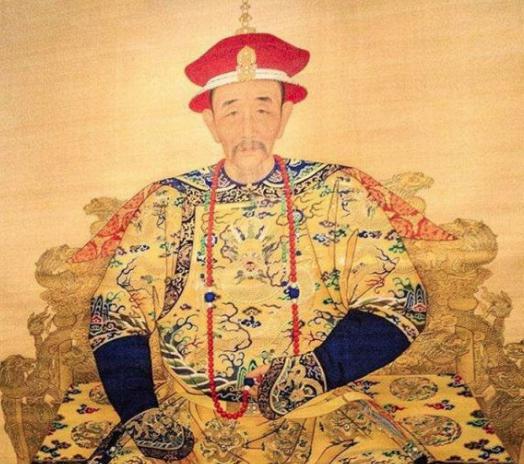 乾隆不交出玉玺，为什么还要禅位于嘉庆