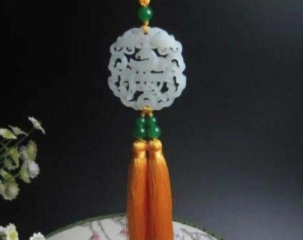 这些玉佩在古代为什么叫禁步