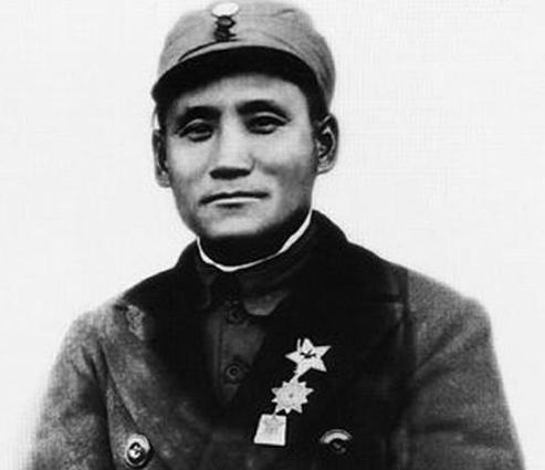 何长工一家30口人为什么会被杀害