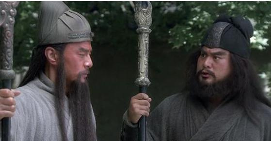 廖立为什么会被诸葛亮流放