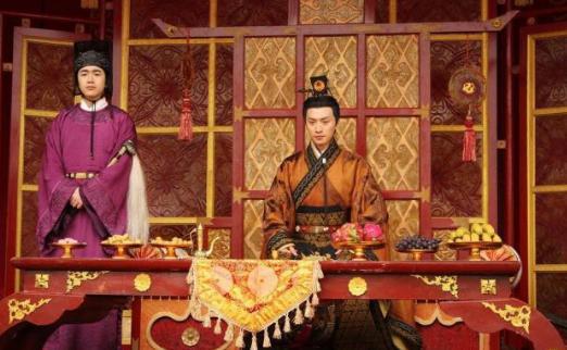 古代皇帝权力地位至高无上，为什么都寿命不长