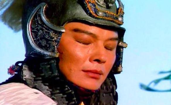 周瑜遭到曹操和刘备的抹黑,为什么孙权还如此信任他