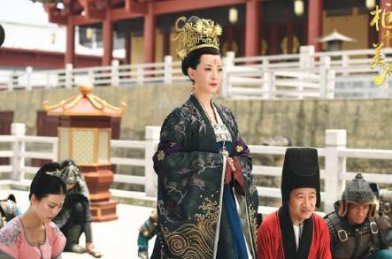 既然太后不称哀家 历史上的太后又是怎么自称呢