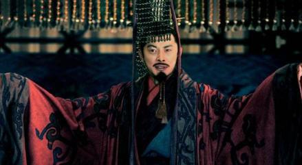 汉献帝禅位依旧想恢复汉室 为什么他不去找刘备呢