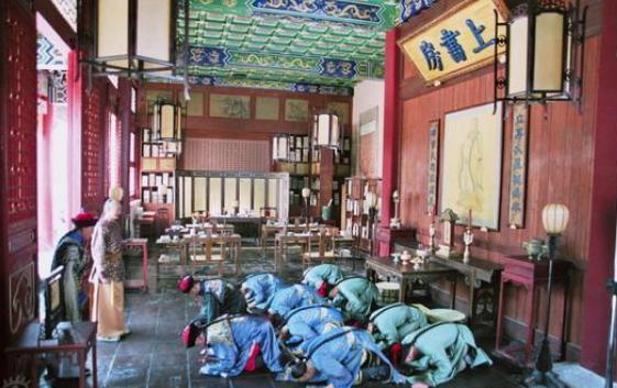 非嫡非长,乾隆为什么会选择永琰