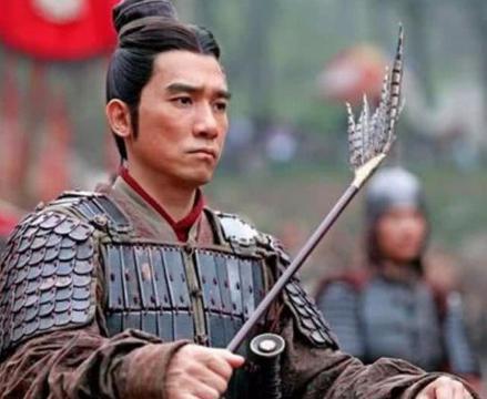 东吴明明能战、善战 为什么硬生生把自己搞成最软弱的国家呢