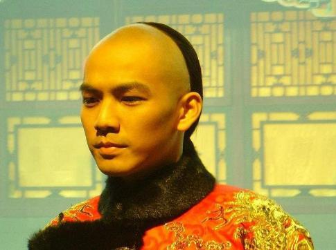 洪承畴做了大官衣锦还乡,他的母亲为什么要骂他