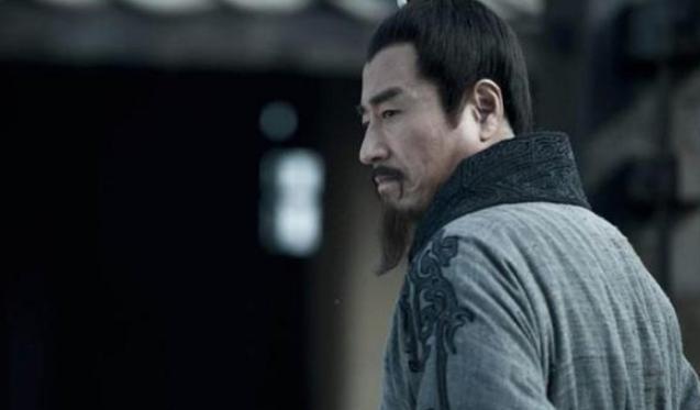 刘邦诛杀汉室功臣，萧何为什么能善终