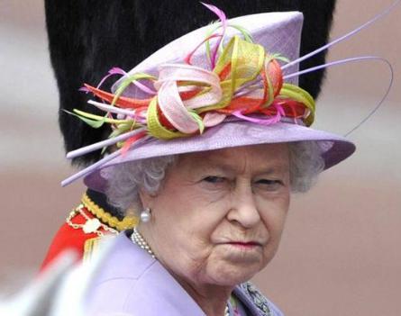 伊丽莎白二世是怎么当选英国女王的 事情要从什么地方说起