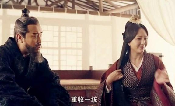 曹操的妃子卞氏是卖艺之人,,她怎么认识曹操的