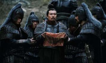 刘安杀妻招待刘备食之，刘备是怎么做的