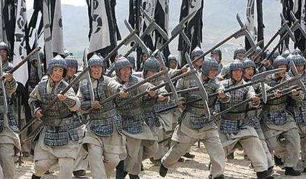 古代打仗第一排这么的危险 为什么还是有人不停的往上冲呢