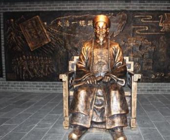 湘军的重要首领胡林翼和曾国藩最大的区别在哪里?为何说没有胡林翼,湘军难成气候?