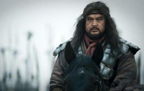 韩信被灭萧何坐牢，为什么只有他活得风生水起