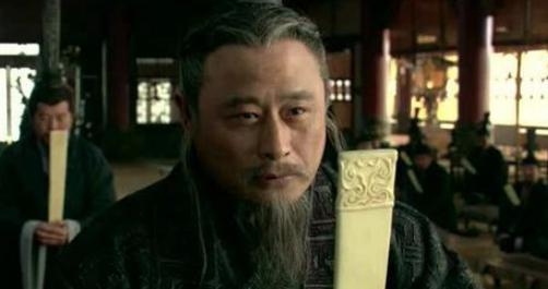 秦始皇死后，李斯为什么要帮赵高改遗诏