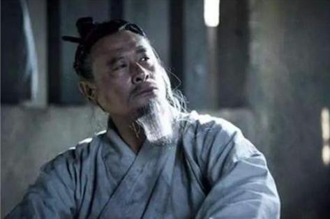 秦始皇死后，李斯为什么要帮赵高改遗诏