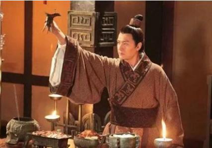 姬带为什么要与自己的哥哥死磕