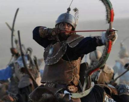 名将岳钟琪贵为两朝元老 他最后是是怎么死的