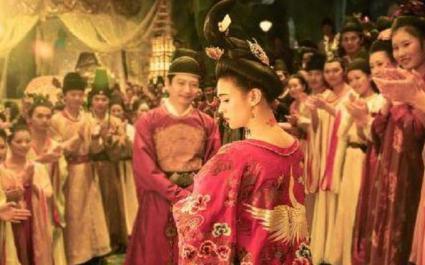 古时候没有肥皂的情况下是怎么洗澡的 能够洗干净吗