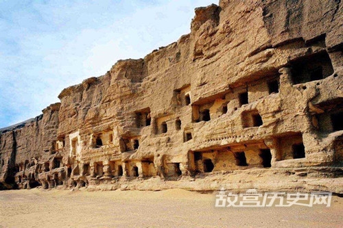 敦煌在隋唐宋元时期是怎么发展的