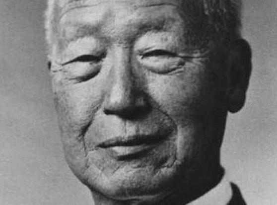 李承晚有韩国“国父”称号为什么现在却被视为“半岛的罪人”