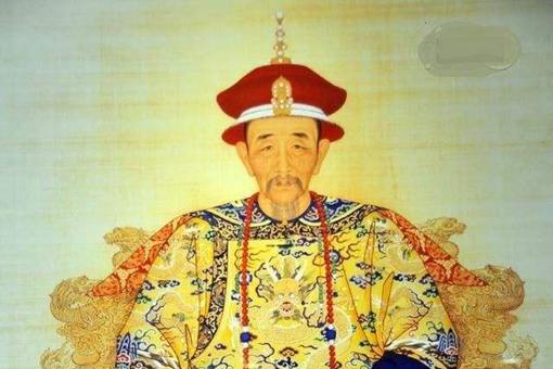 康熙为什么在朱元璋的坟行三跪九叩之礼?