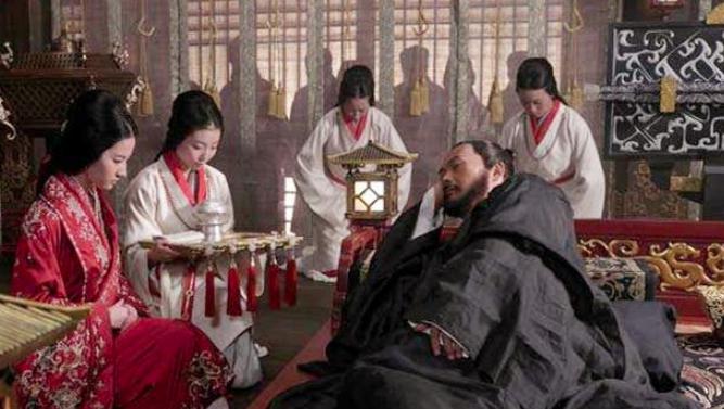 曹操将貂蝉赐给关羽,关羽为什么还不高兴