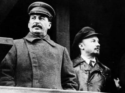 二战期间苏联军队是如何做到一往无前的 斯大林是怎么做的