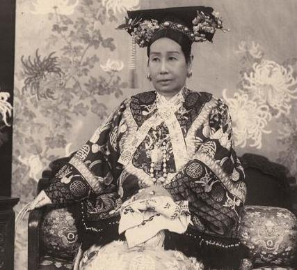 八国联军侵华为什么慈禧调不动李鸿章呢 原因不为以下几点