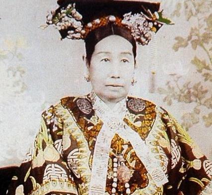 八国联军侵华为什么慈禧调不动李鸿章呢 原因不为以下几点