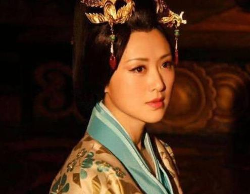 太子刘据作为未来的皇帝，为什么江充不巴结他，反而要害死他