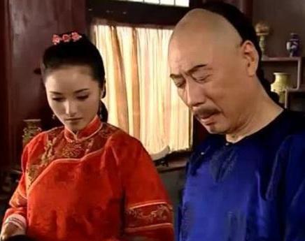 和珅聪明能干 为什么不巴结嘉庆给自己留条后路呢