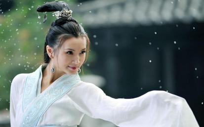 为什么吕布死后曹操不继续霸占绝世美女貂蝉呢