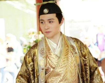 为什么清朝只有太子争皇位没有王爷造反呢 究竟是什么原因造成的