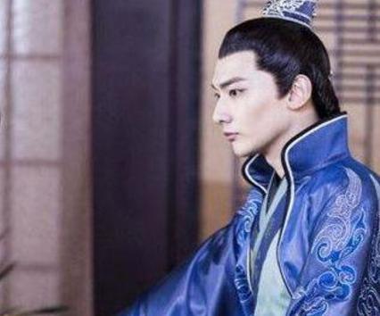 为什么清朝只有太子争皇位没有王爷造反呢 究竟是什么原因造成的