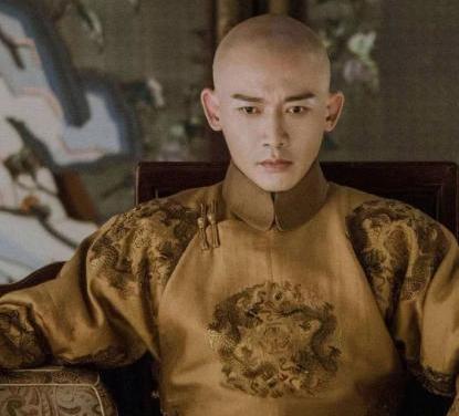 多尔衮死后顺治给他定罪并掘墓鞭尸开除出宗籍 为什么乾隆会给他平反呢