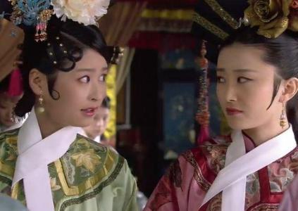 甄嬛传中选秀时期夏冬春的旗头为什么与众不同 难道有内幕吗