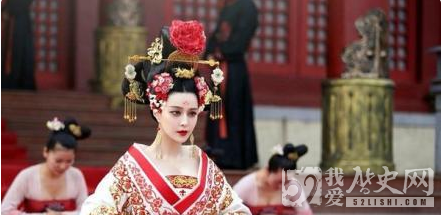 武则天为什么12年不受宠？