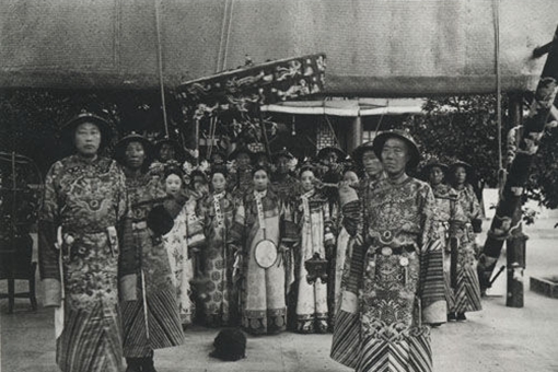 李莲英为什么能够让慈溪太后独宠?