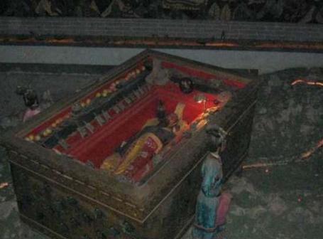 难倒盗墓贼的乾陵地宫,为什么40万大军都找不到出口