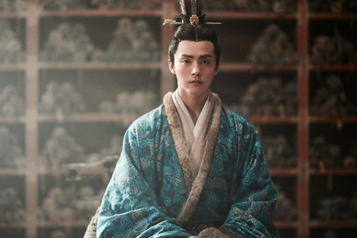 东汉时期,造纸术已经改进,竹简为什么还是主流