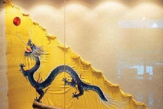 黄龙旗作为清朝国旗，为什么会被其他国家嘲笑