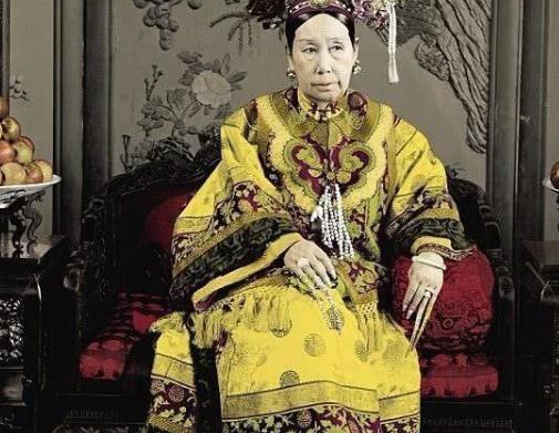 黄龙旗作为清朝国旗，为什么会被其他国家嘲笑