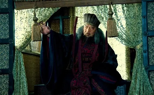 王允是如何除掉董卓的