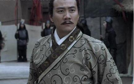 勾践被俘吴王夫差为什么不杀他?真的是因为夫差太自大了吗?