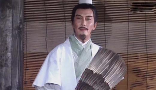 诸葛亮连马谡都舍得杀，为什么纵容法正作威作福