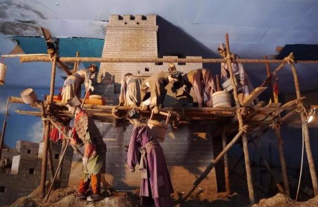 秦国统一天下后,为什么几十年的时间就倒了