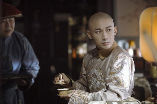 乾隆明知和珅巨贪，为什么还放任和珅