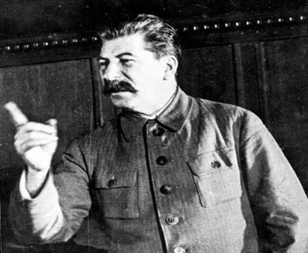 明明知道是德国的奸计 为什么斯大林还要动手杀掉图哈切夫斯基