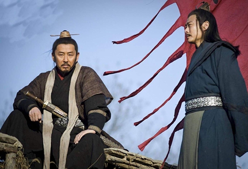 刘邦为什么三次把惠帝和鲁元公主推下车？